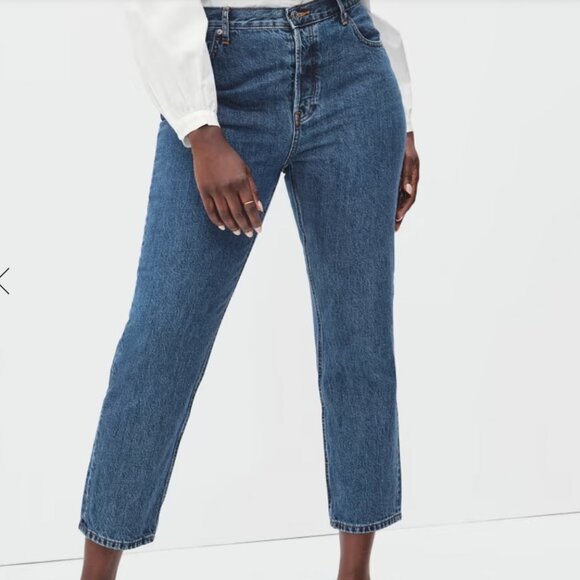 Everlane The Curvy ’90s Cheeky Straight Jeans - Picture 2 of 10